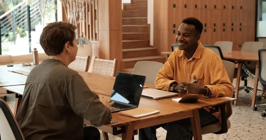 6 Networking Tips for Quilt Store Owners